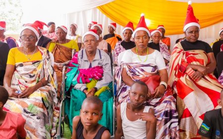 Unity Club Intwararumuri Celebrates Christmas and New Year with Intwaza Parents