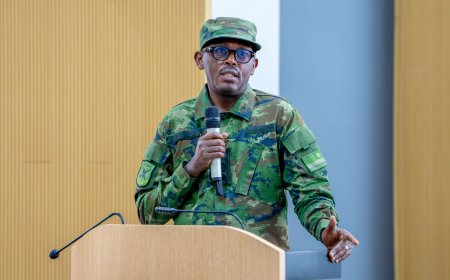 Lt Col Simon Kabera yagaragaje isano iri hagati y’umutekano w’igihugu n’ubuzima rusange