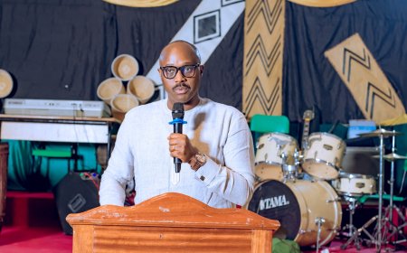 Guverineri Rubingisa yahishuriye abatuye Nyagatare ibyo basabwa kugira ngo iterambere ryabo ryihute