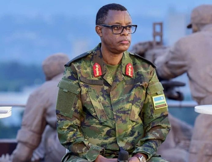 Jenerali (Mstaafu) James Kabarebe Arejea Ikulu katika Wadhifa Muhimu wa Usalama