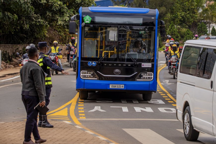 Abatunze Imodoka zabo i Kigali bagiye kujya baziparika batege Bus