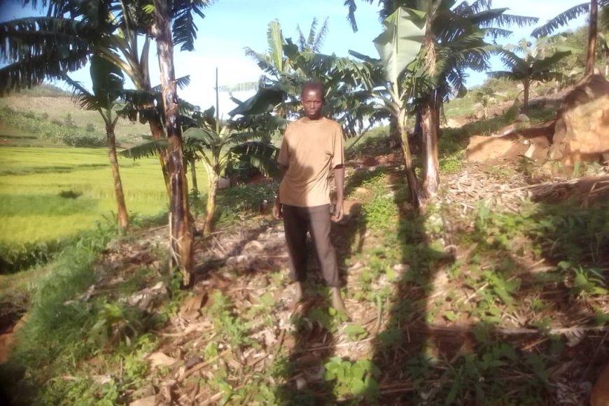 Kirehe: Abahinzi barasaba  gukemurirwa  ikibazo bafitanye n'uwo bita umukire  wigabije amasambu yabo