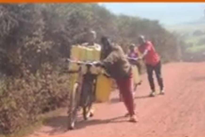 Kayonza: Abavoma amazi y'igishanga barasaba kwegerezwa amazi meza