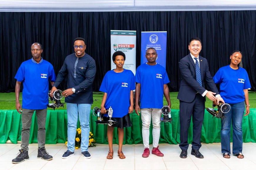 Chinese Embassy in Rwanda Hands Over 100 Sewing Machines to Youth at Kimisagara Yego Center