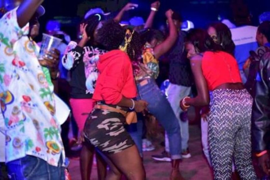 Utubyiniro n’utubari byongerewe amasaha yo gukora mu minsi mikuru