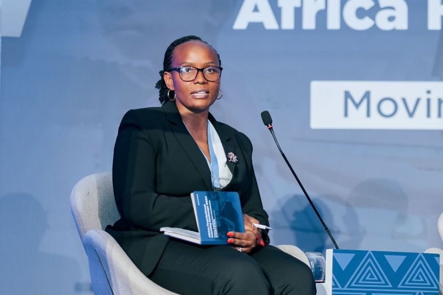 MINEDUC yirukanye abayobozi 890 b’ibigo by’amashuri