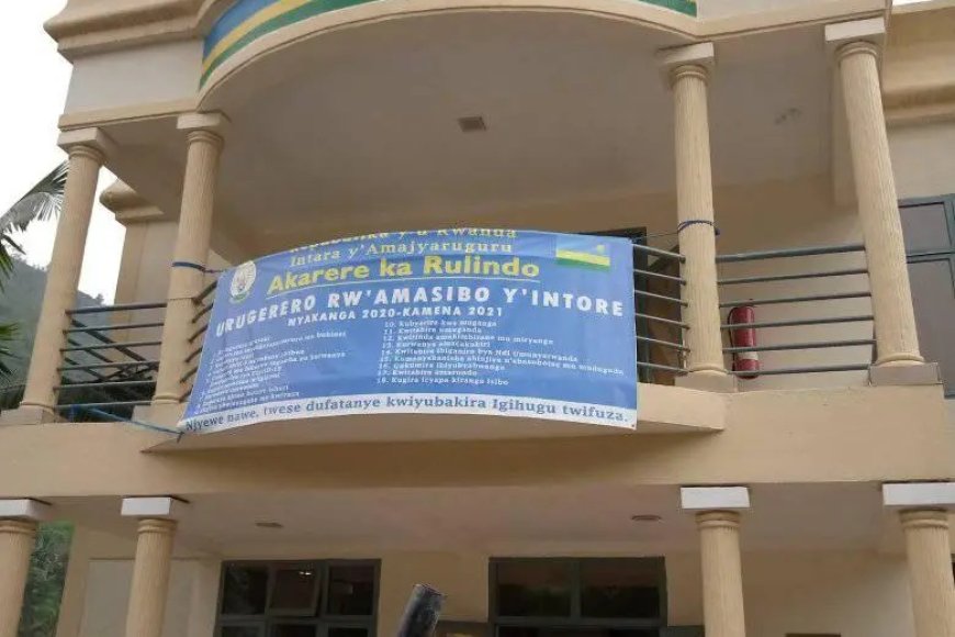 Rulindo: Babangamirwa n’uko ibiro by’Akarere byubatswe kure kandi mu manegeka