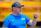Igitutu cy’abafana ba Rayon Sports ntacyo gitwaye Bruno Ferry uri gutsindwa cyane
