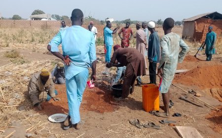 Nigeria: Abitwaje intwaro bishe abantu barenga 30