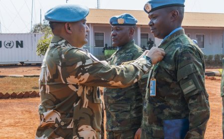 Rwandan Peacekeepers in Central African Republic  Honored with Service Medals