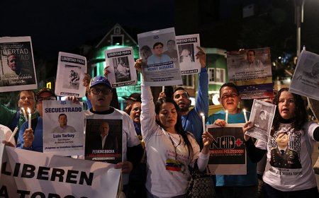 Venezuela Begins Releasing Political Detainees in Bid to Ease Political Tensions