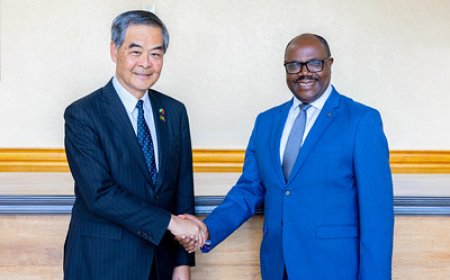 Minisitiri w’Intebe Nsengiyumva yakiriye intumwa za GX Foundation baganira ku bufatanye mu by'ubuzima