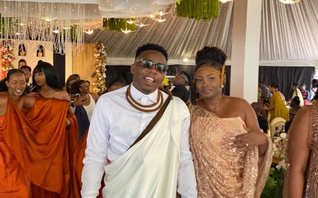 Niyo Bosco yasabye anakwa umukunzi we- AMAFOTO