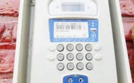 Rutsiro: Barinubira gusubira mu icuraburindi ryo kutagira umuriro w'amashanyarazi