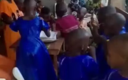 Bujumbura: Umugabo yasohokanye mu kabari abagore be barindwi bitungura benshi