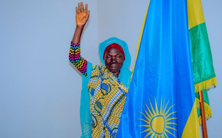 Ngoma: Abanyamahanga  barahiriye  ubwenegihugu bw'u Rwanda bahawe