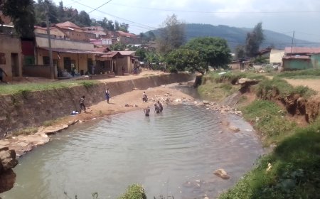 Gitega: Impungenge ku bana batoroka ishuri bakajya koga muri mpazi ahari gaz