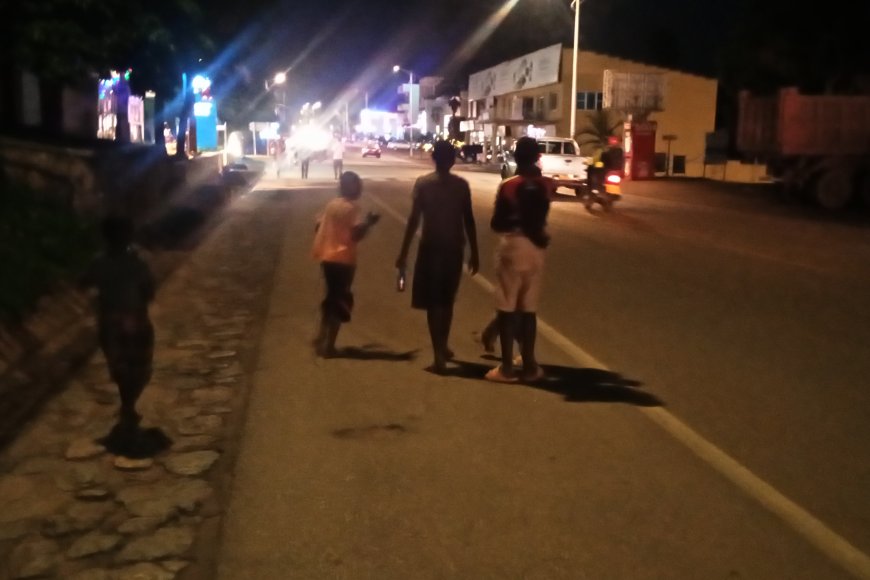 Huye: Ikibazo cy’abana barara mu tunevo no muri za ruhurura gikomeje kuba agatereranzamba