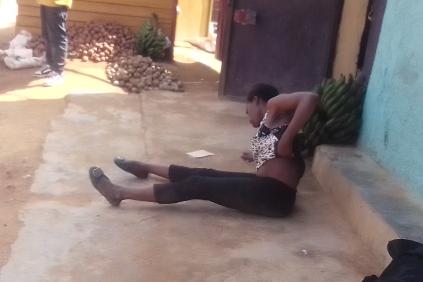 Kigali: Ibiyoga bitujuje ubuziranenge biri gutuma bamwe mu bagore bambura ubusa(Amafoto)