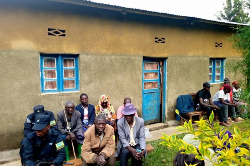 Nyamasheke: Yapfuye yiyahuye nyuma yo kuvuga ko atazasoza umwaka