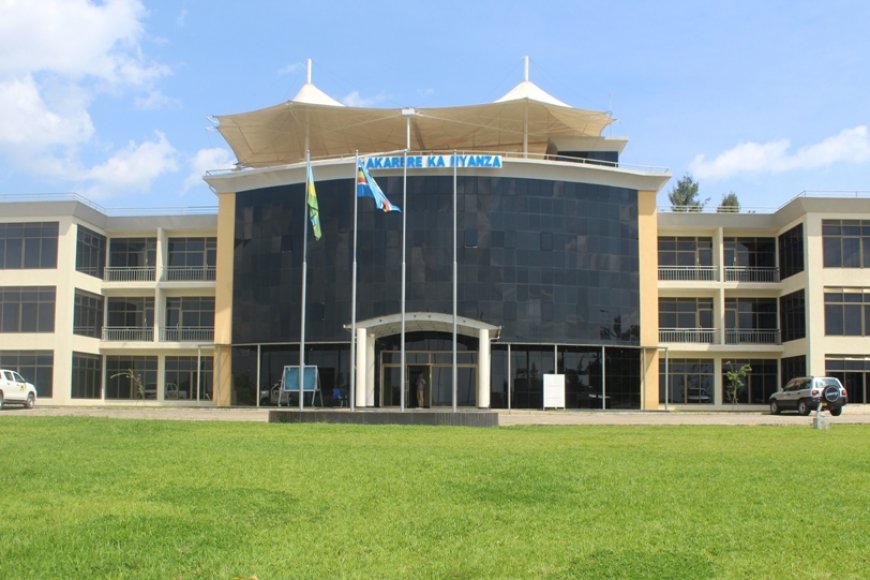 Nyanza: Abagabo babiri bakubiswe n’abaturage barapfa bakekwaho kwiba ihene