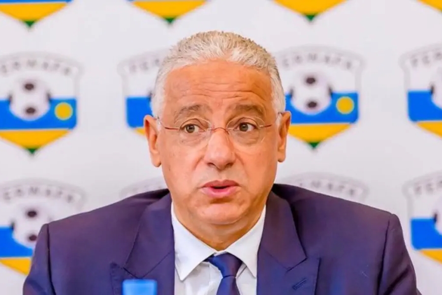 Ibyo ni ibihuha! Umutoza Adel Amrouche ntaho yagiye