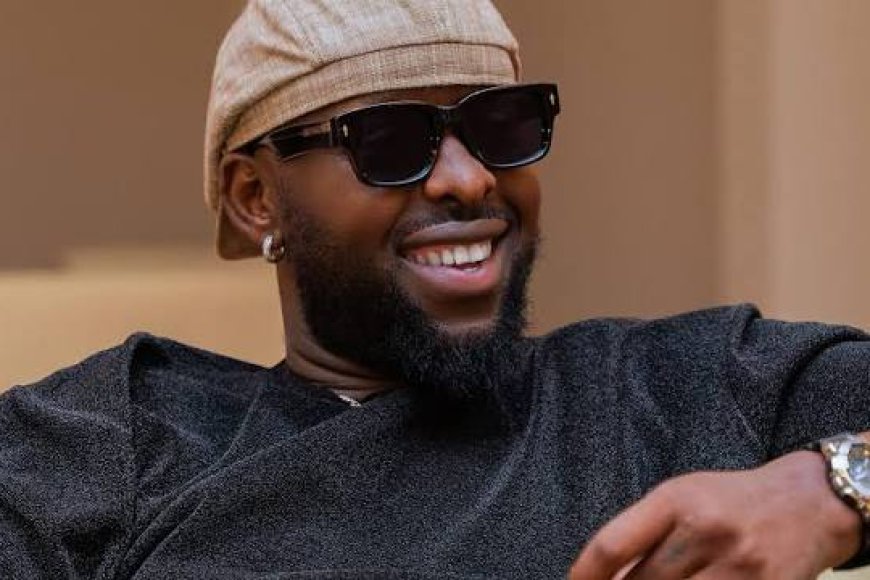 Eddy Kenzo yasubiye ku ishuri