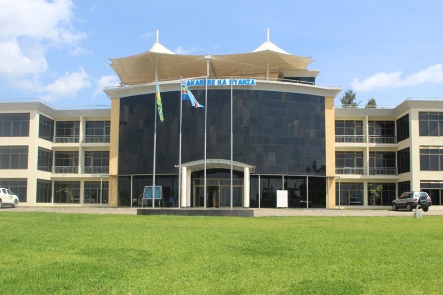 Nyanza: Umugabo yabajije isaha uwo bari baryamanye ahita apfa