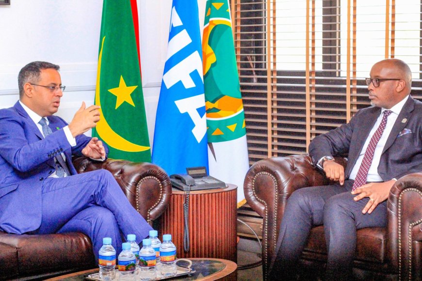 FERWAFA n’ishyirahamwe ry’umupira w’amaguru muri Mauritania basinyanye amasezerano y’ubufatanye