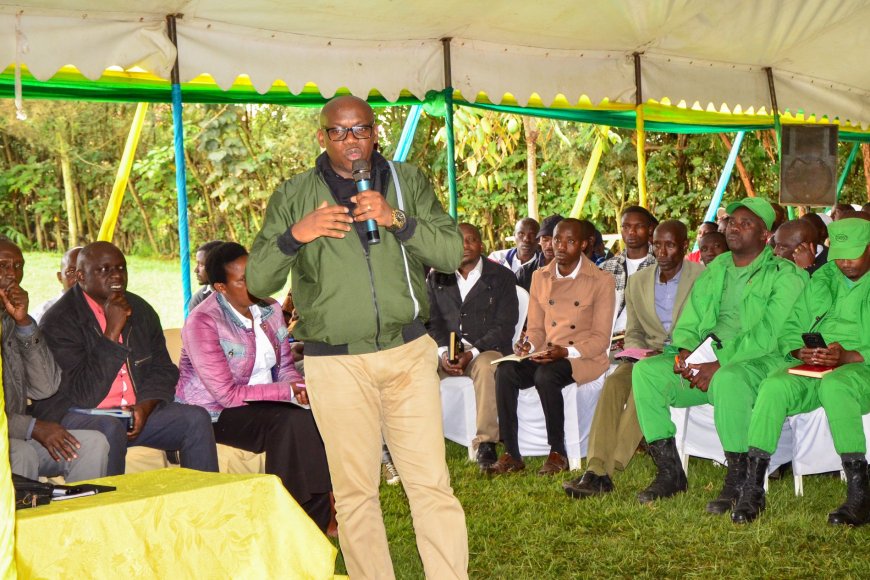 Rubavu: Hatangijwe gahunda yiswe ishuri ry'abayobozi,  basabwa kunoza imitangire ya serivisi