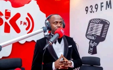 Sam Karenzi yashyize mu ihurizo RMC yahaye gasopo SK FM n'Isibo Radio/TV