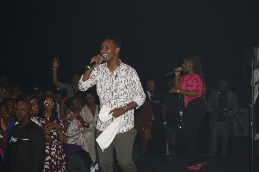 Israel Mbonyi azataramira mu Bubiligi