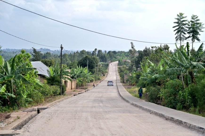 Ruhango: Hari kubakwa umuhanda wa Kaburimbo Kibingo-Karambo-Buhoro