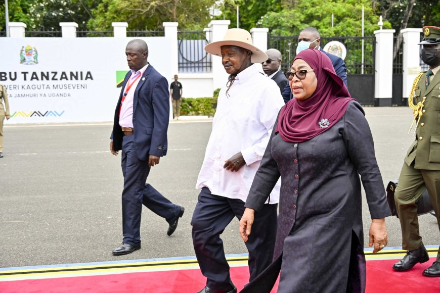 Perezida Samia Suluhu yijeje Museveni umusanzu mu biganiro byo kugarura amahoro mu karere