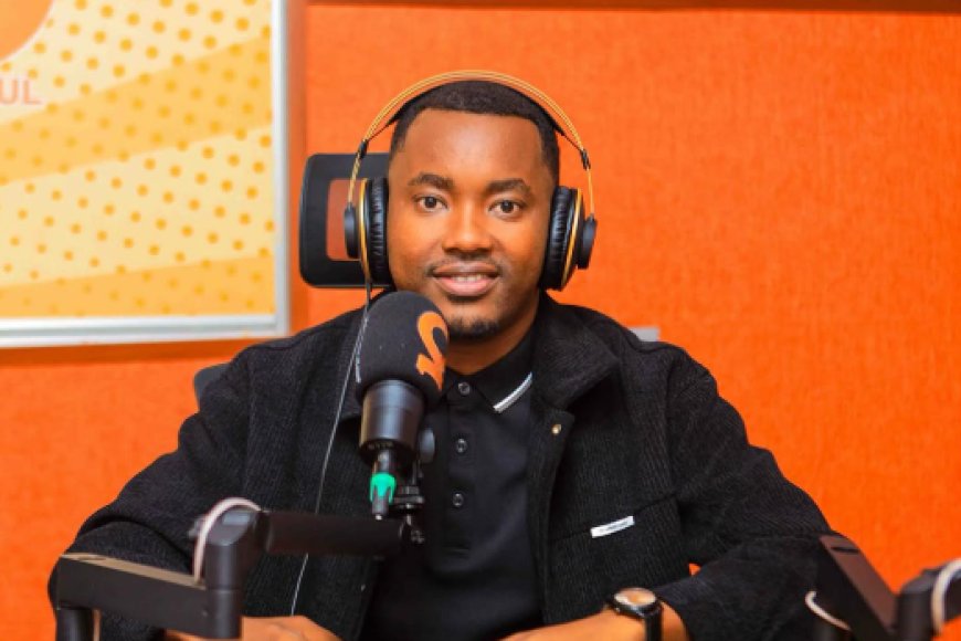 Ngabo Roben yasezeye Rayon Sports aca amarenga ko ubuyobozi bubiri inyuma