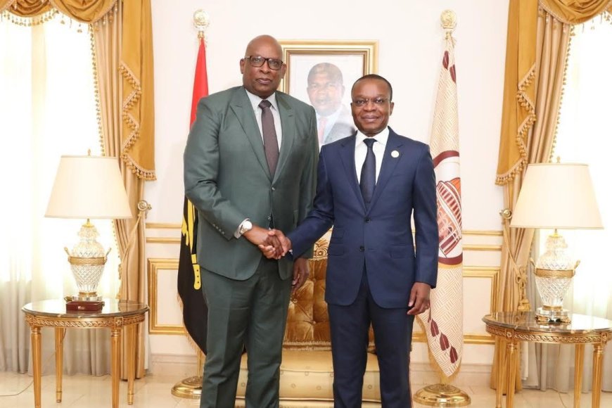 Ambasaderi w'u Rwanda muri Angola yakiriwe na Perezida w’inteko ishinga amategeko