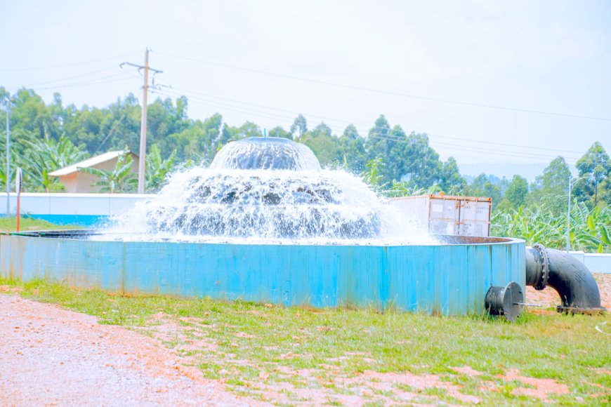 Ngoma: Aboherezaga abana kuvoma mu kiyaga bakarohama, barishimira amazi meza bahawe