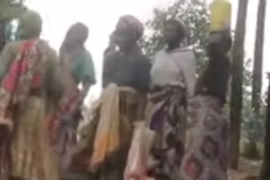 Burera: Meya yaburiye abayobozi basaba ruswa abakeneye serivisi