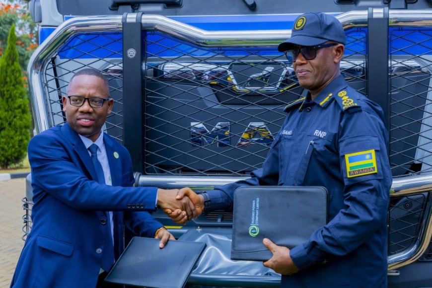 Polisi yahawe imodoka izimya umuriro y’arenga miliyari 1 Frw