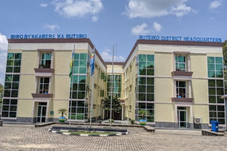 Rutsiro: Umukingo wagwiriye inzu abana babiri bari bayirimo barapfa