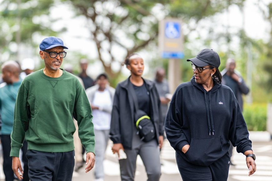 Perezida Kagame na Madamu Jeannette Kagame bifatanyije n’abaturage muri Car Free Day