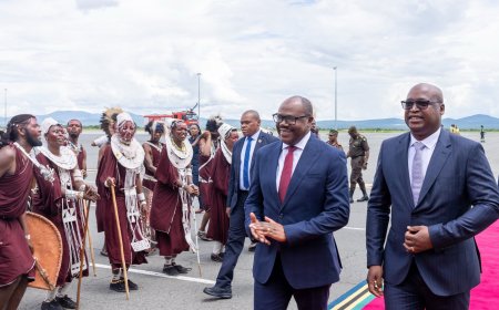 Minisitiri w’Intebe Dr. Nsengiyumva yageze i Arusha mu nama y’abakuru b’ibihugu bya EAC