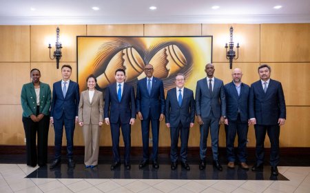 President Kagame receives Kazakhstan Development Fund Chief