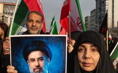 Ayatollah Mojtaba Khamenei ari mu bwihisho