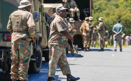 Afurika y’Epfo yohereje abasirikare 550 mu mijyi guhangana n’imitwe y’iterabwoba