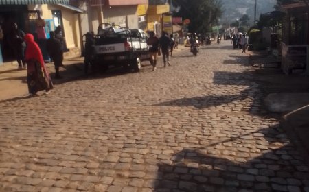 Nyakabanda: Inkumi ebyiri zafungiwe mu kabari zizizwa kumena ibirahuri