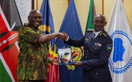 Polisi y’u Rwanda n'iya Kenya baganiriye ku gushimangira ubufatanye