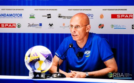 Umutoza w’Amavubi arizeza Abanyarwanda impinduka mu ikipe