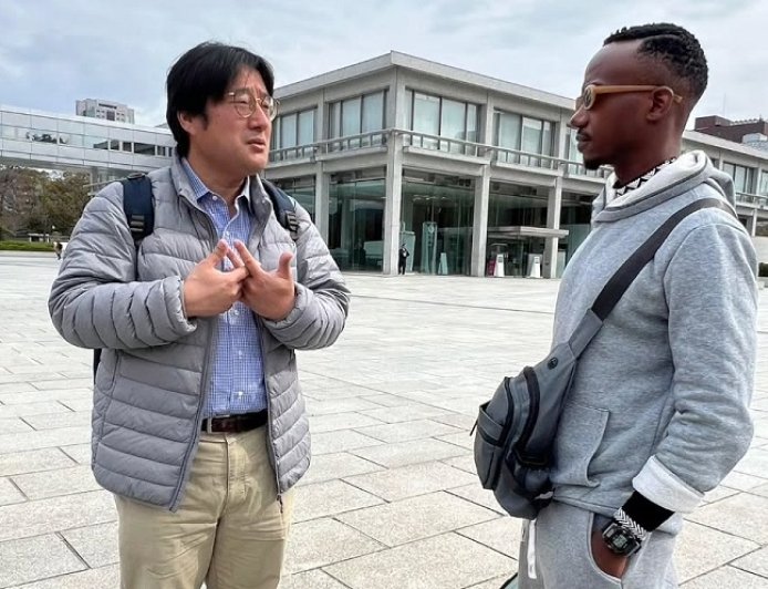 Mani Martin yasuye Hiroshima