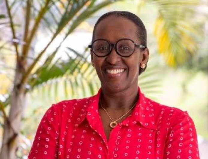 Madamu Jeannette Kagame yasabye abagore kwiyubaka no kwita ku buzima bwo mu mutwe ku Munsi Mpuzamahanga w’Umugore